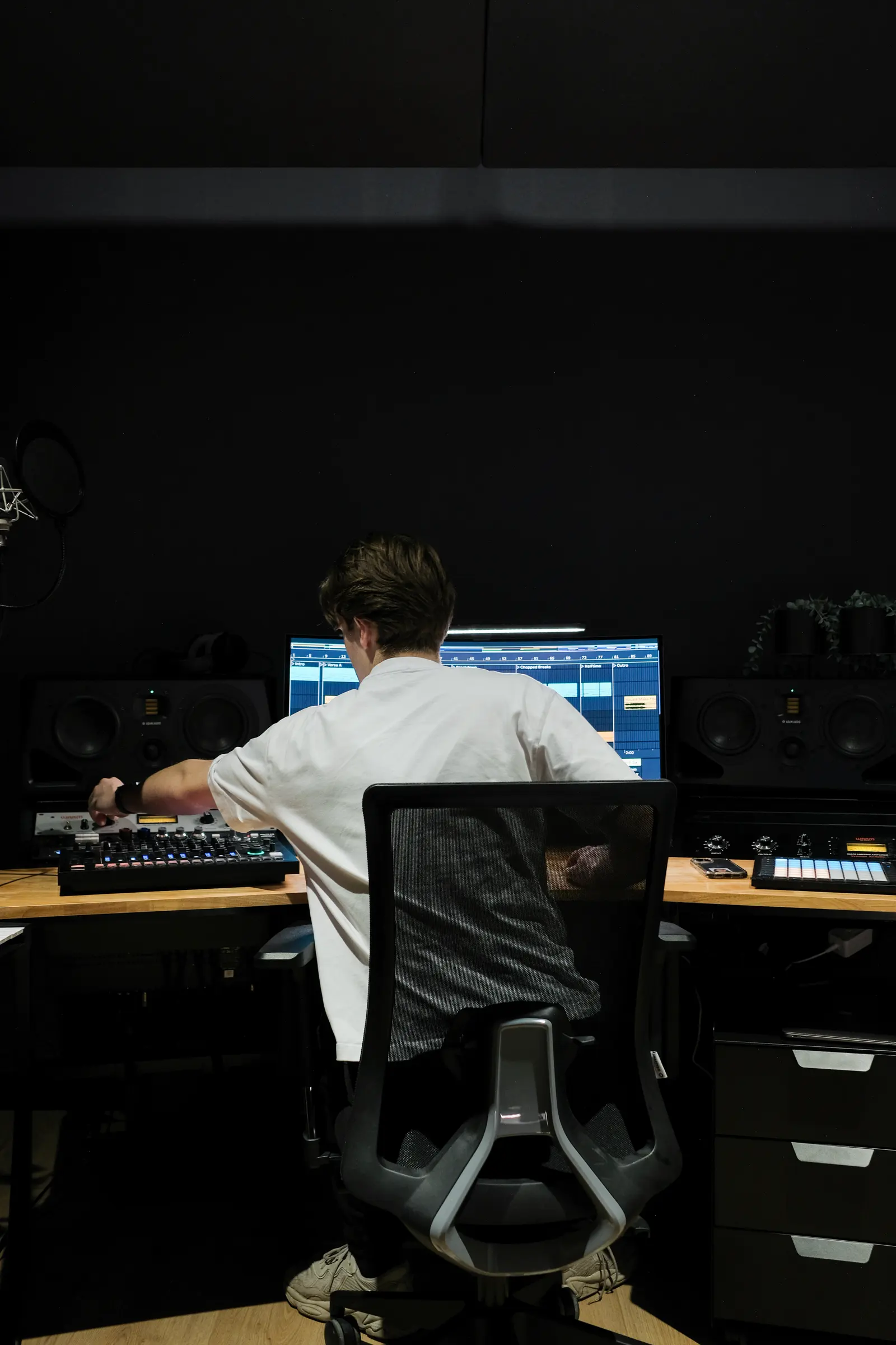 Producer aan het werk in uStudio